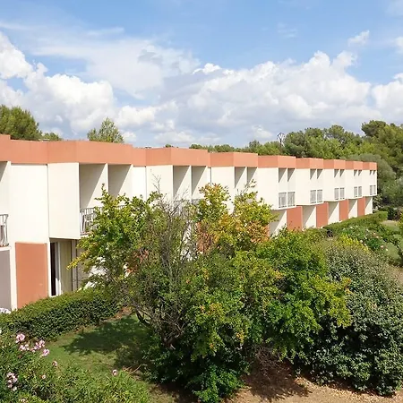 Le Domaine Des Oliviers